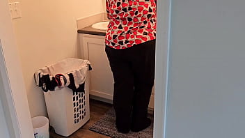 Preview 1 of Bangla Xxxxxx Vido - I caught perverted plumber sniffing my dirty panty in bathroom,  and let him drained his cum on my face