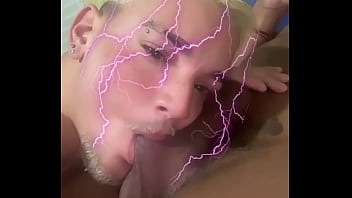 Preview 3 of Xnxn Arab Marc - Novinh mama hetero sigiloso enquanto ele fala com sua namorado no telefone