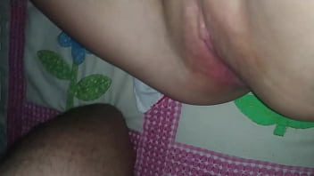 Preview 1 of Son Pron Hub - pov closeup co&ntilde_o rosado,  estrecho y mojado recibe una gran polla