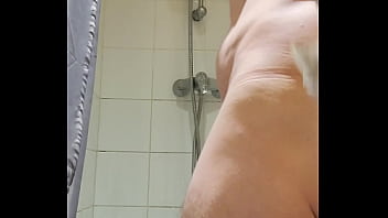 Preview 1 of Wwwhindi Xxvibeos - sous la douche