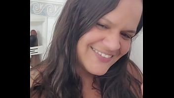 Preview 3 of Leigh Darby Threesome - Recado da paty bumbum
