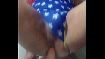 Preview 2 of Philippines Teen Gangbang - Viado senta cuceta no consolo 4