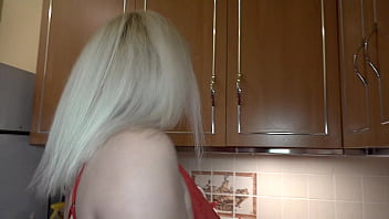 Preview 3 of Virale Sex - Today is cleaning day at my house