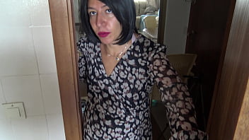 Preview 1 of Sany Lion Faking Video - Cuckold pregnant wife fucked by the delivery guy