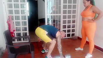Preview 1 of American Bigb - nada como una buena rutina de gimnasio y una buena follada