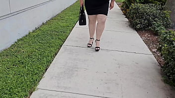 Preview 2 of Keandra All - Stranger found the key to my house,  made his way inside and creampied my pussy With lots of cum