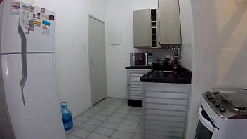 Preview 4 of Ngentot Paling Ganas - Na sacada do hostel em Copacabana chupei um baiano