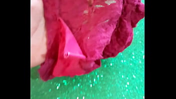Preview 3 of Piqah Serti - Calzon rojo