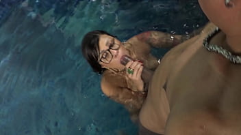 Preview 2 of Reagan Foxx Eating Cum - Amanda Souza fudendo no pelo na piscina com Ed Junior