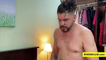 Preview 4 of A Solutionsex On Washing Machine - Big Tits Woman Fucked