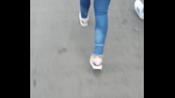 Preview 4 of Sex Video Onlain Play - Culona en la calle