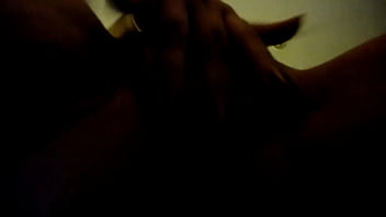 Preview 3 of Pornscrap Curvy - no tengo nada debajo de mi vestido ...