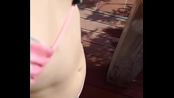 Preview 1 of Eaing Gril - La necesitaba?Ducha juntos o miedo ? ??#Verano #bikini #bikinirosa #duchaalairelibre #chicas #soytuprincesa ....