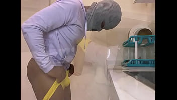 Preview 2 of Dit 3x Net - Horny African fuck in kitchen to bedroom