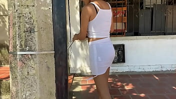 Preview 1 of Ai Porno - ME VECINO ME INVITA A FOLLAR Y YO ANDO CACHONDA Y ACEPTO.