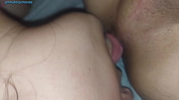 Preview 2 of Cid Purvi Porn Xnxx - Chupando o pau e enfiando brinquedo no cu do marido