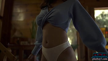 Preview 2 of Unfortunately Aunty Sex - Huge boobs black MILF Brookliyn Wren looks amazing in a hot solo striptease for Playboy