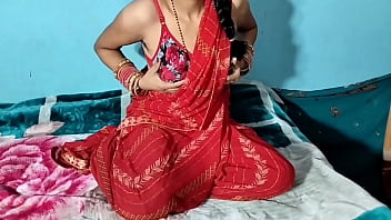 Preview 1 of Moti Sexy Movie - Indian beautyful bhabhi in Red Saree fuck xxx
