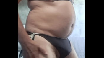 Preview 1 of Vaginal Porns - Yequis se prueba el bikini para hacerse una paja