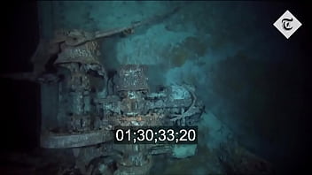 Preview 2 of Ave Anjalina - Navio naufragado de 111 aninhos fode com 5 turistas curiosos
