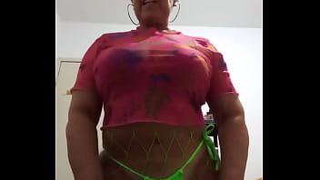 Preview 2 of Piss Pet - Lugostosa