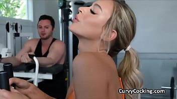 Preview 1 of Vegeta Foll - Eating and fucking beautiful pussy at the gym