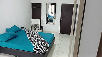 Preview 1 of Related Movies - DEJO UNA CAMARA  ESCONDIDA EN MI HABITACION Y DESCUBRO A MI ESPOSO FOLLANDOSE  A MI HIJASTRA - 1 PARTE -