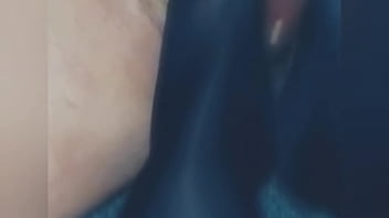 Preview 4 of Tamil Nalla Pundai Video - Despu&eacute_s de llegar de la oficina mi esposo me quita las zapatillas de puta me besa y da un masaje en mis pies,  me exista tanto que termin&oacute_ por sacarle la verga y frotar mis pies eyacula