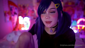 Preview 2 of Mi Madrastra Rica - Feet and spit cute femboy
