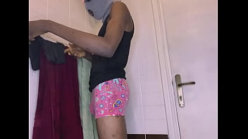 Preview 2 of Sex Xx Vieo Mp4 - The boys bath house 1