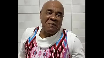 Preview 3 of Disarda Sikis - Bengala batendo no pandero do Chiquinho