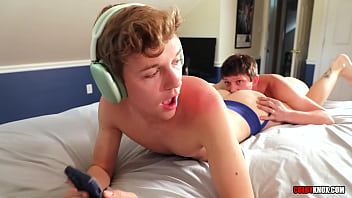 Preview 1 of Javpor Tv - Barely Legal Twink Jack Bailey gets his ass WRECKED by Mickey Knox RAW