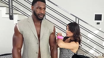 Preview 1 of She Gay Shemel - Tiny Latina Spinner Mickey Violet Gets Banged Hard by her Client&#039_s Big Black Cock