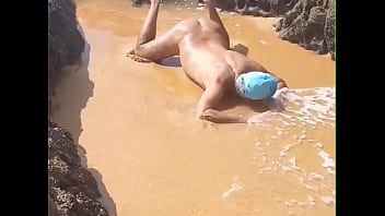 Preview 3 of Dog Sex Teen Girls - Ladysilva gay bunda gostosa na praia de marquinha