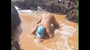 Preview 4 of Dog Sex Teen Girls - Ladysilva gay bunda gostosa na praia de marquinha