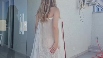 Preview 1 of Lun Chut Sxx - GOSTOSA SE EXIBI PARA O VIZINHO E NO FINAL VEJA O QUE DEU