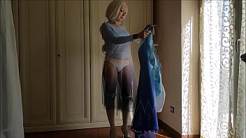 Preview 1 of Anal Azzizah - Elsa meet Olaf&#039_s nose