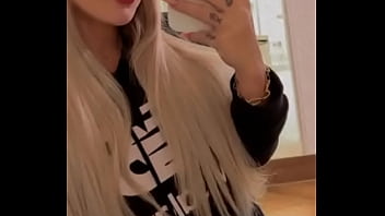 Preview 1 of Sakit Squirt - Novinha estilo Barbie