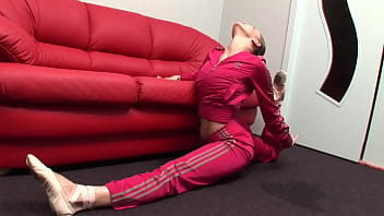 Preview 1 of Bhojpuri Sekxx Vidio - Anal acrobatics with flexible step sister