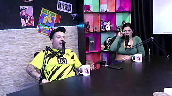 Preview 3 of Malizia Calcio - &Eacute_ muito dif&iacute_cil entrar no porn&ocirc_,  e no come&ccedil_o n&atilde_o queriam gravar com a gente,  e o Loupan... - Monica Lima Official