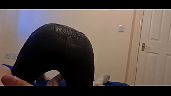 Preview 2 of Sunny Lown Xxx - She sucks her boss&#039_s cock and quickly undresses and puts the cock in her wet pussy