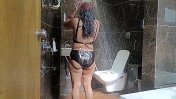 Preview 1 of Marina Rassi - Indian desi housewife bathroom sex video