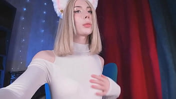 Preview 2 of Suck It In Mom - Happiness comes when we feel sexy.
