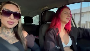 Preview 3 of Sex Nars - Surtada na carona com a Pernocas