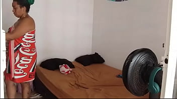 Preview 1 of Www 3xxx In - sorprendo a mi hermanastra en la ducha mientras se ba&ntilde_a y empiezo a tocarla y besarla para excitarla y follar bien rico