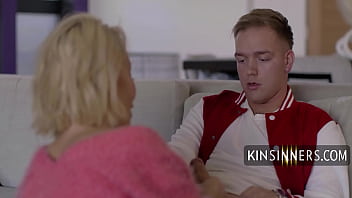 Preview 2 of 18yers Boy X - Sexy Stepmom Gives Me Pussy After I Prejacked On A Date | KinSinners