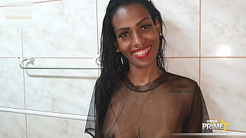 Preview 1 of Trout Cum - Safada gostosa magrela em seu Primeiro Video ,  fodendo com amigo