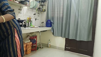 Preview 1 of Beeg Bog - Indian Husband Wife sex footage! Hot Sex in kitchen clear hindi audio