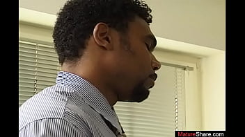 Preview 4 of Dog Aur Aurat Bf Hd - Granny gets owned by a hunk down at the office