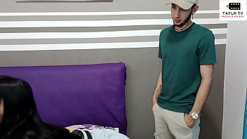Preview 1 of Lesbian Public Bdsm - Mi hermanastra CACHONDA de BIG ASS hizo que me corriera en su boca para casting en agencia porno MEJORES MOMENTOS